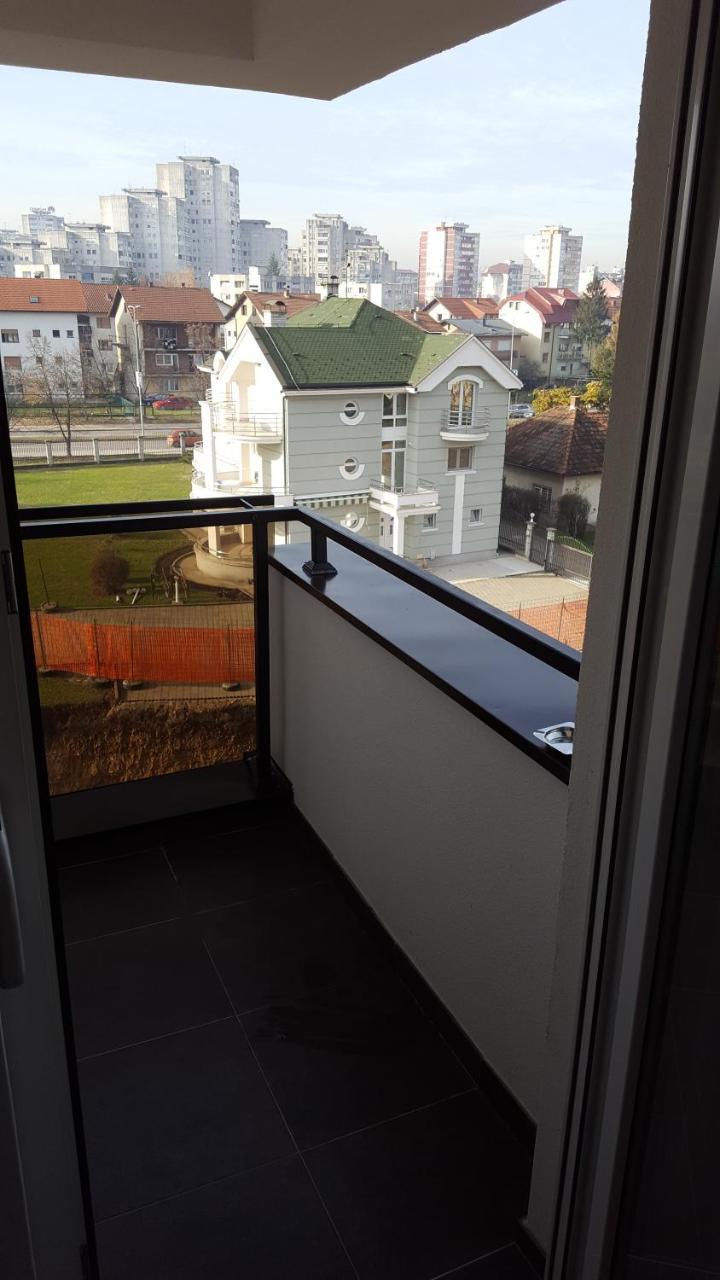 Apartman Lukana Banja Luka Esterno foto